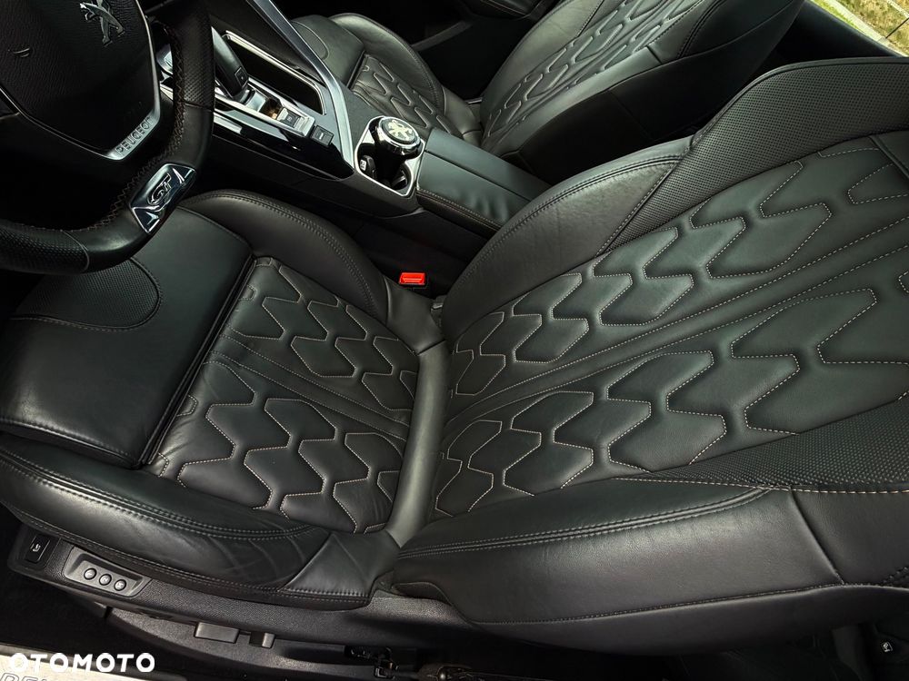 Peugeot 3008 BlueHDi 180 Stop & Start EAT6 GT - 23