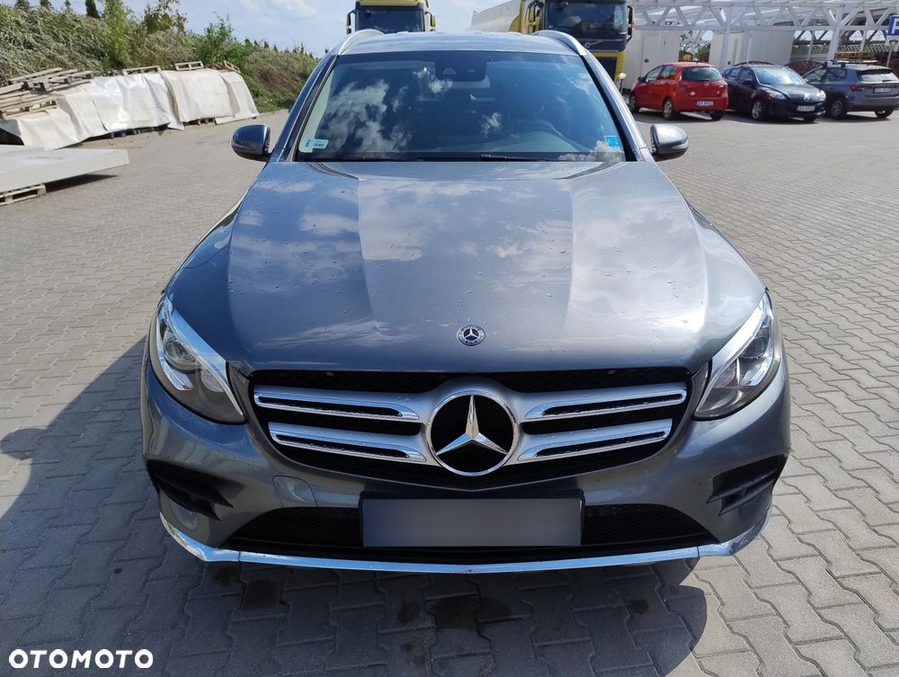 Mercedes-Benz GLC - 7