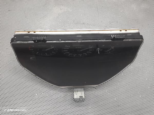 Quadrante / Conta Rotaçoes Mazda 323 P V (Ba) - 8