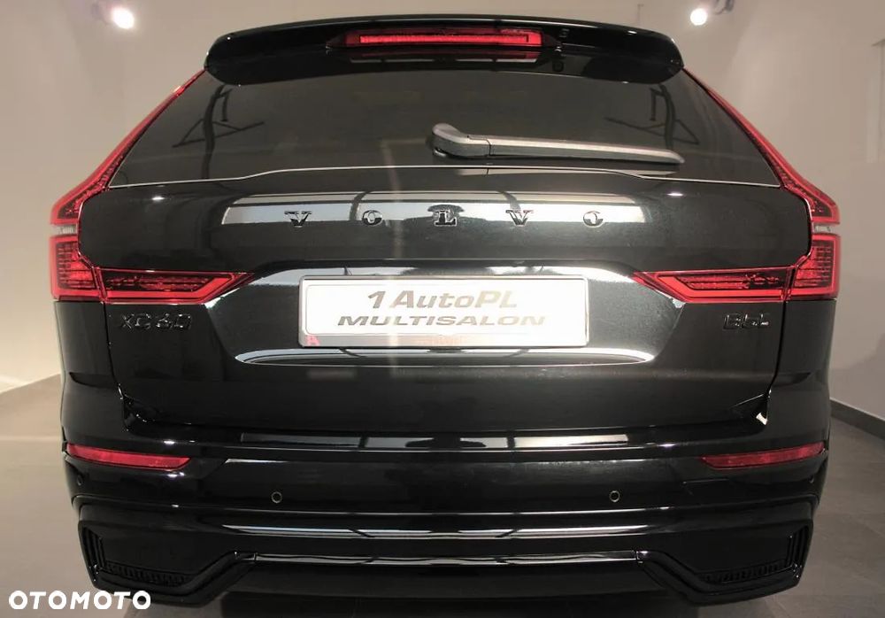 Volvo XC 60 B5 B AWD Ultra Black Edition - 3