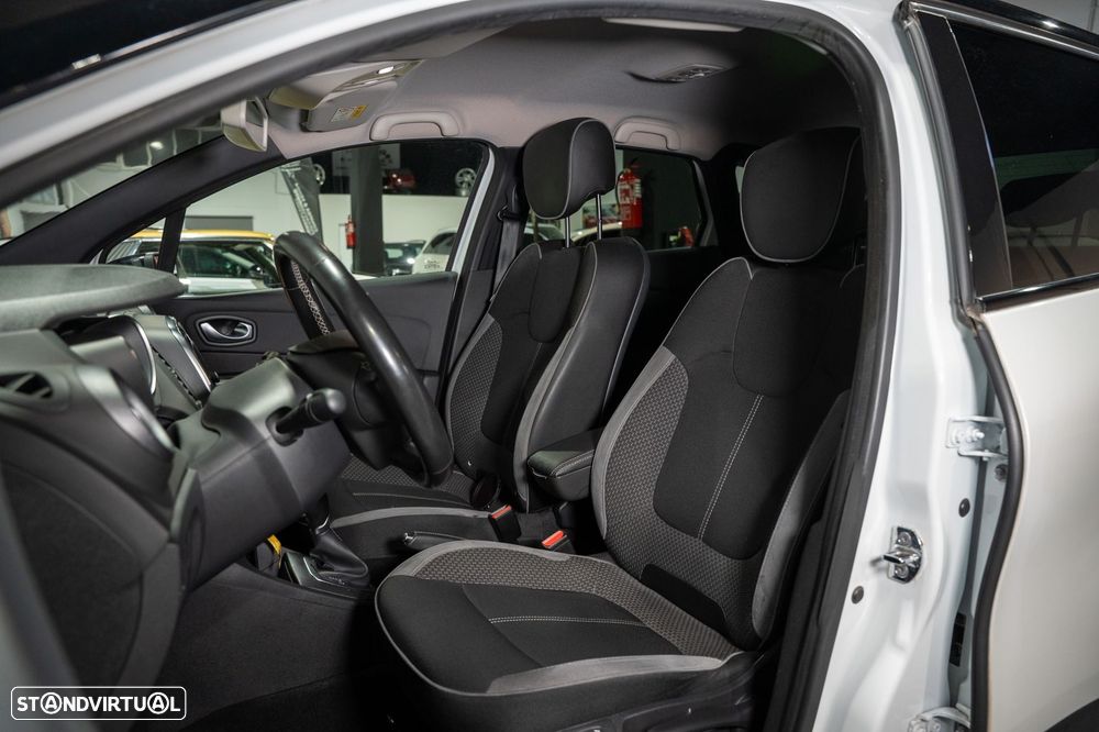 Renault Captur 1.2 TCe Exclusive EDC - 21