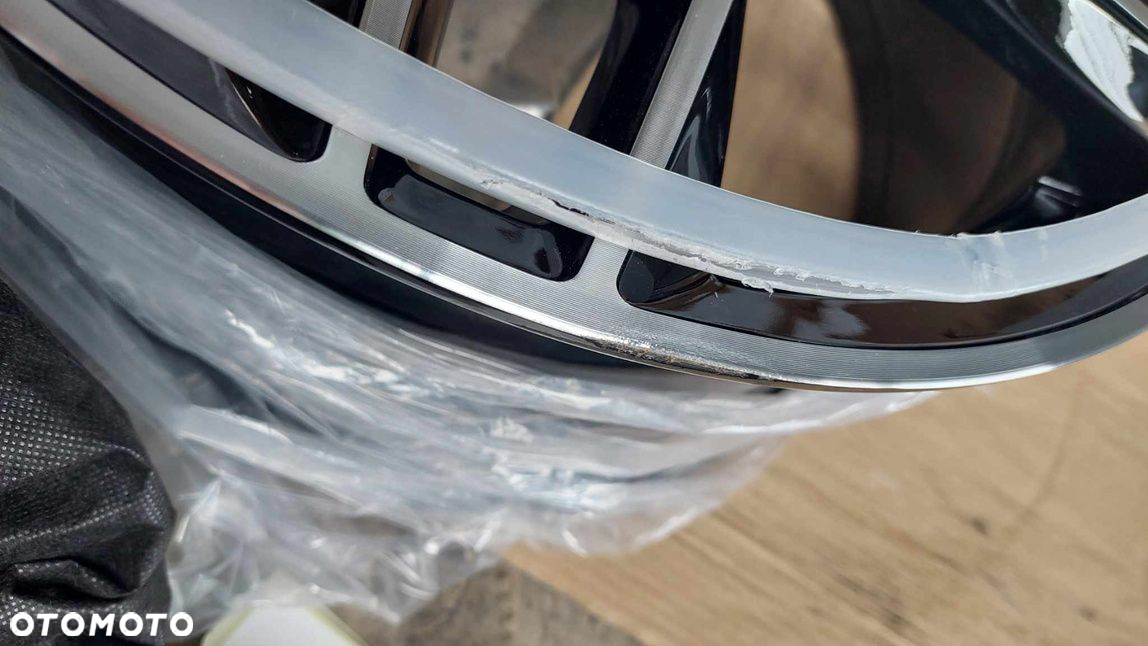 4x Felgi 17 m.in. do AUDI A3 Allstreet 8Y 8P 8V A4 B6 B7 B8 B9 A6 C6 C7 C8 Q2 Q3 Q5 - BK690 - 5