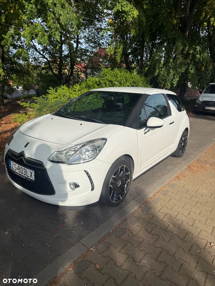 Citroën DS3 1.6 VTi SoChic - 1