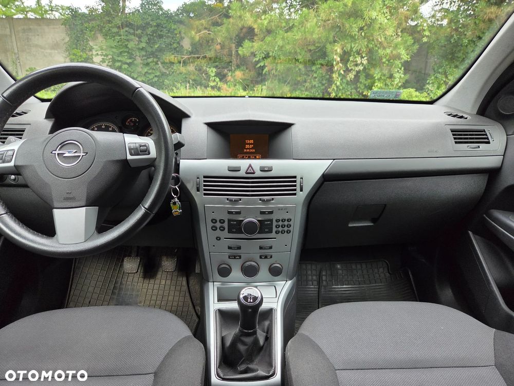 Opel Astra 1.6 Enjoy - 8