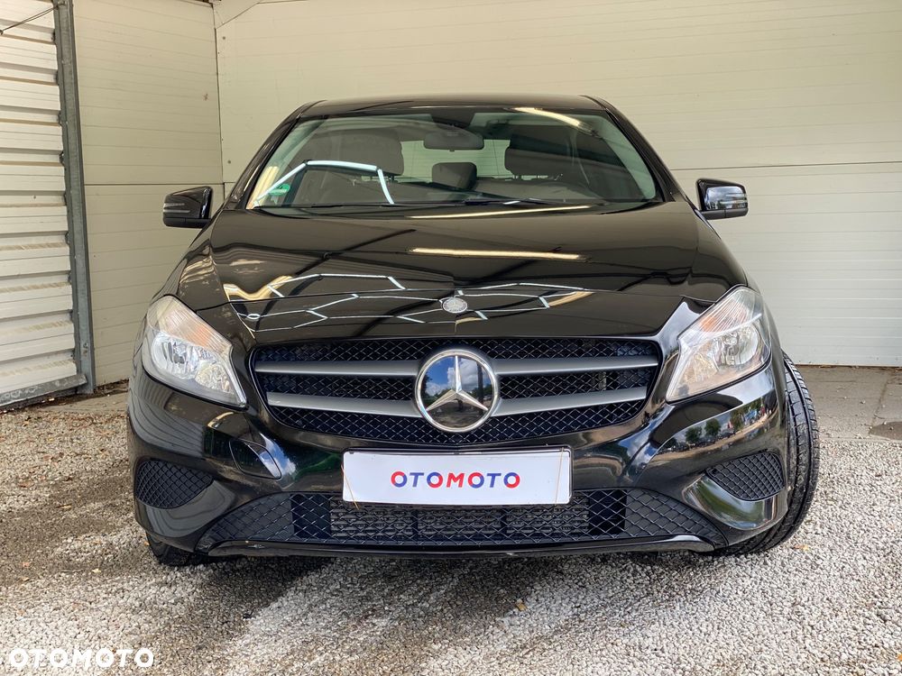 Mercedes-Benz Klasa A 180 (BlueEFFICIENCY) Style - 2