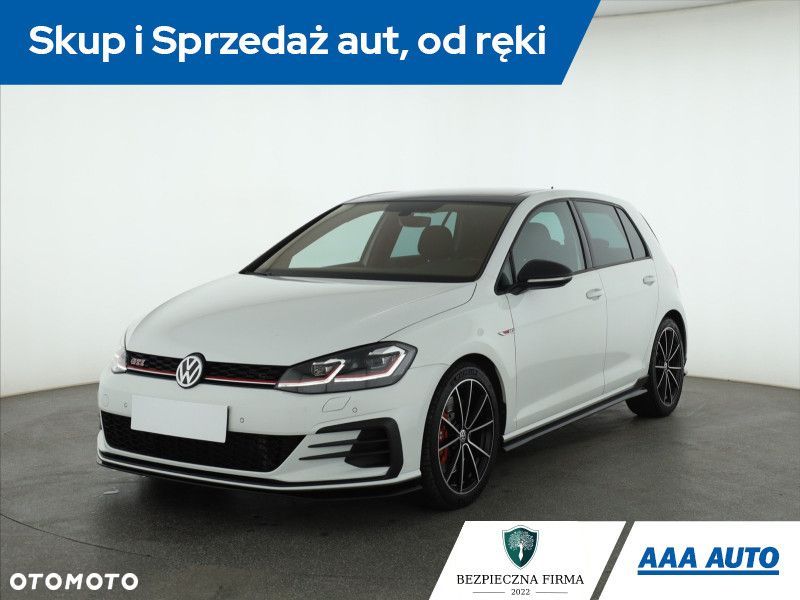 Volkswagen Golf - 3