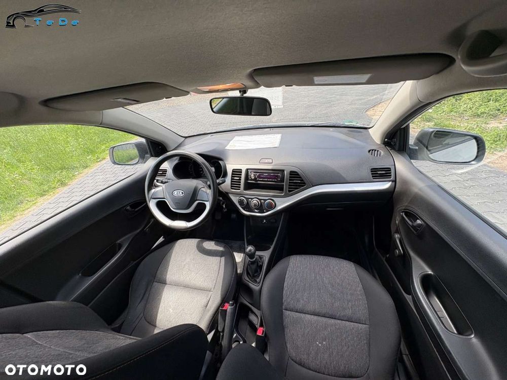 Kia Picanto 1.0 ISG Fifa World Cup Edition - 24