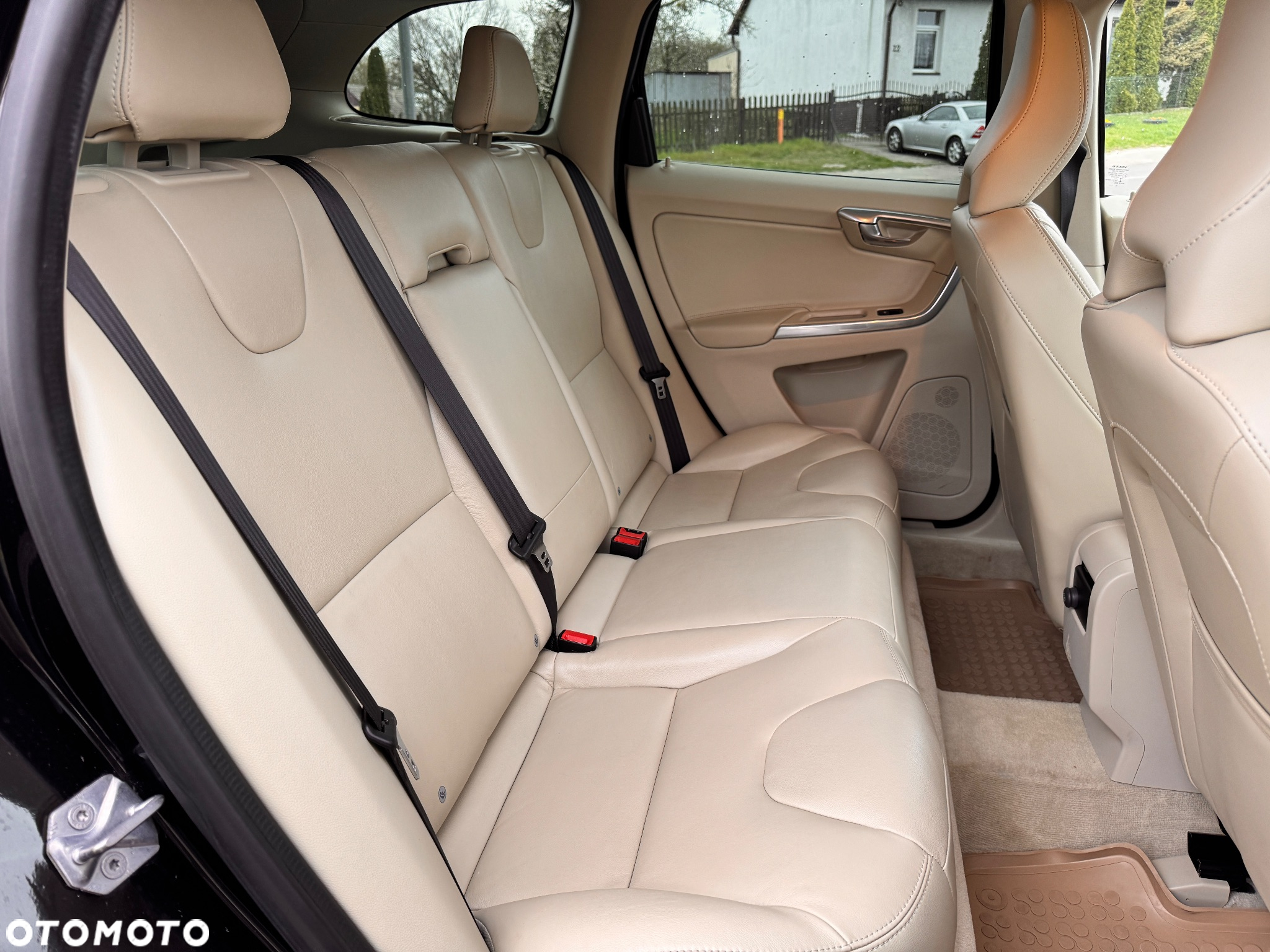 Volvo XC 60 D3 Geartronic Summum - 11