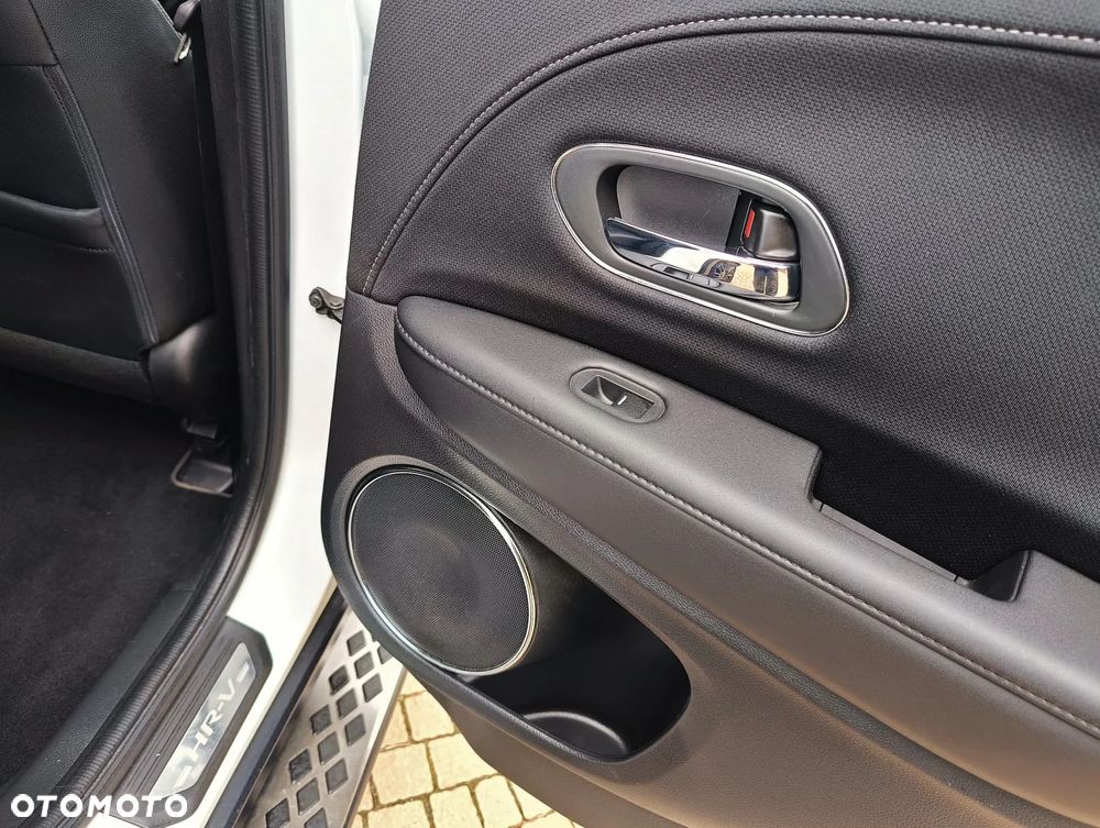 Honda HR-V 1.5 i-VTEC CVT Executive - 31