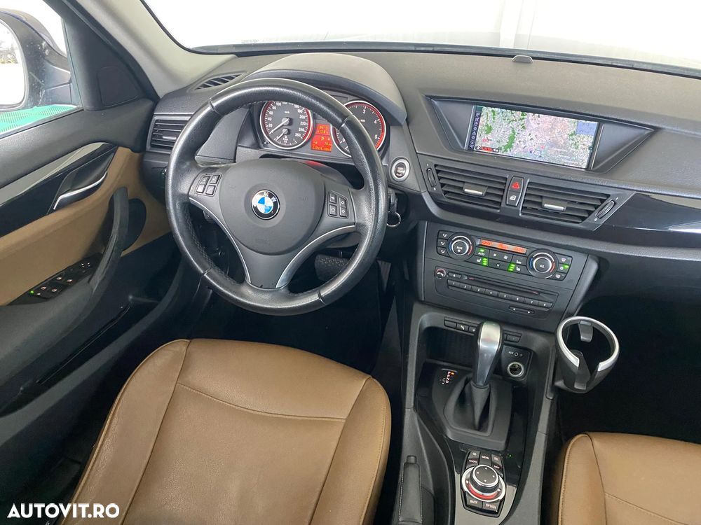 BMW X1 - 8