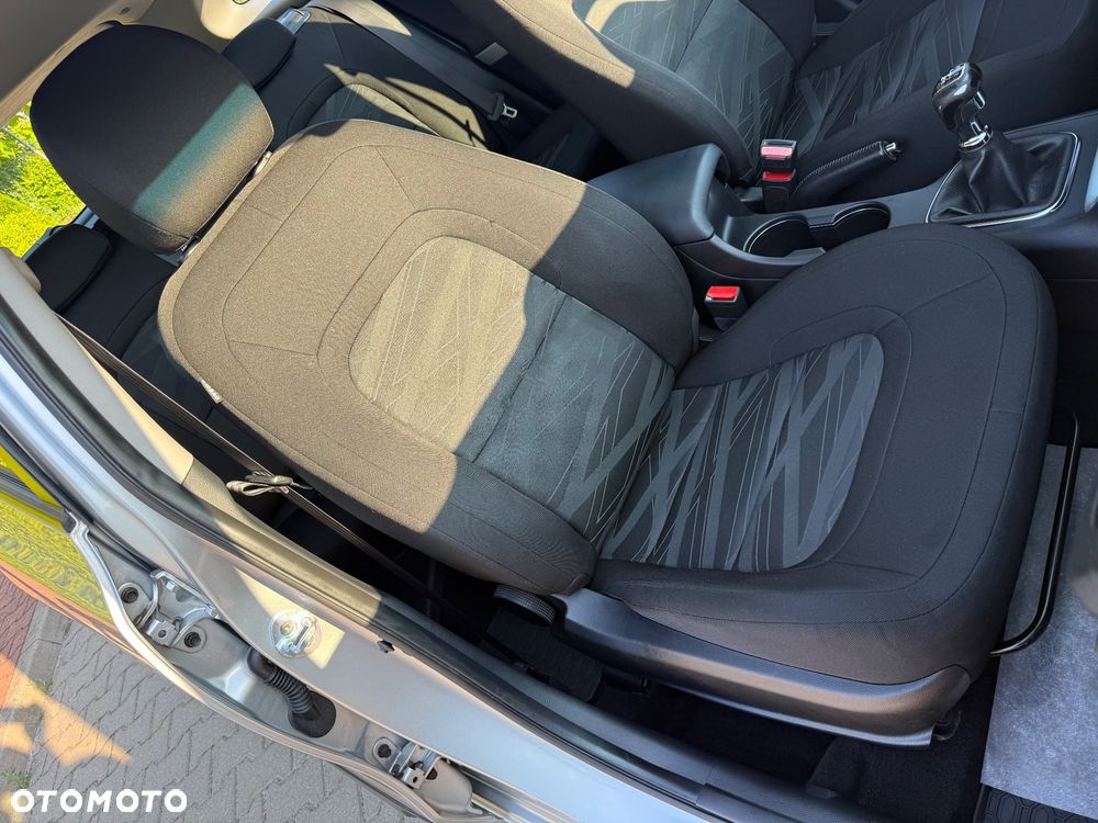 Kia Ceed 1.6 CRDi M - 38