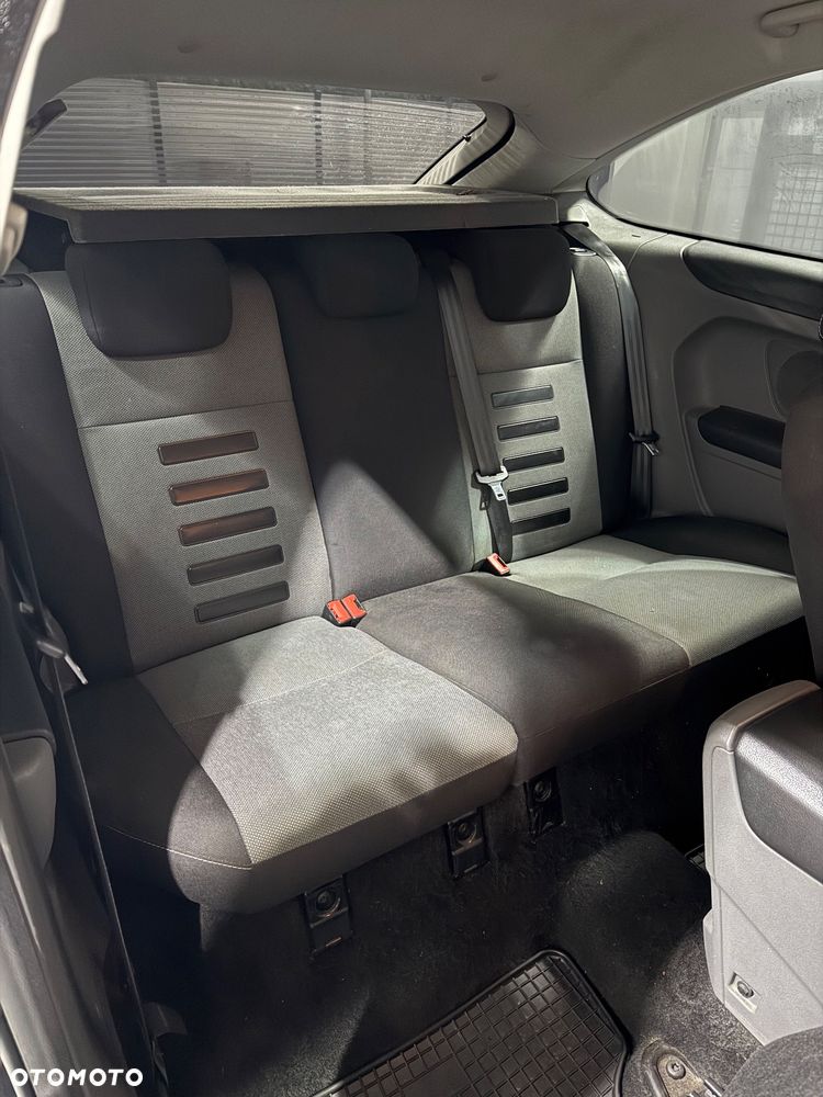 Ford Focus 1.6 16V Sport - 29