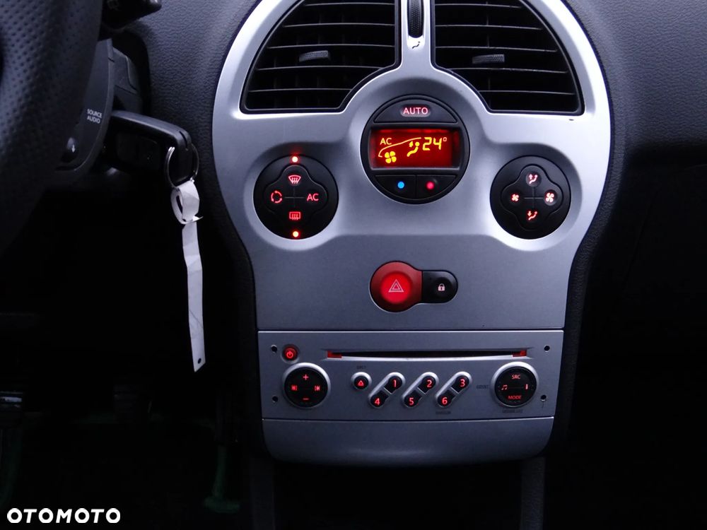 Renault Modus 1.2 16V TCE Limited - 27