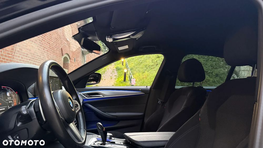 BMW Seria 5 520d xDrive M Sport sport - 14