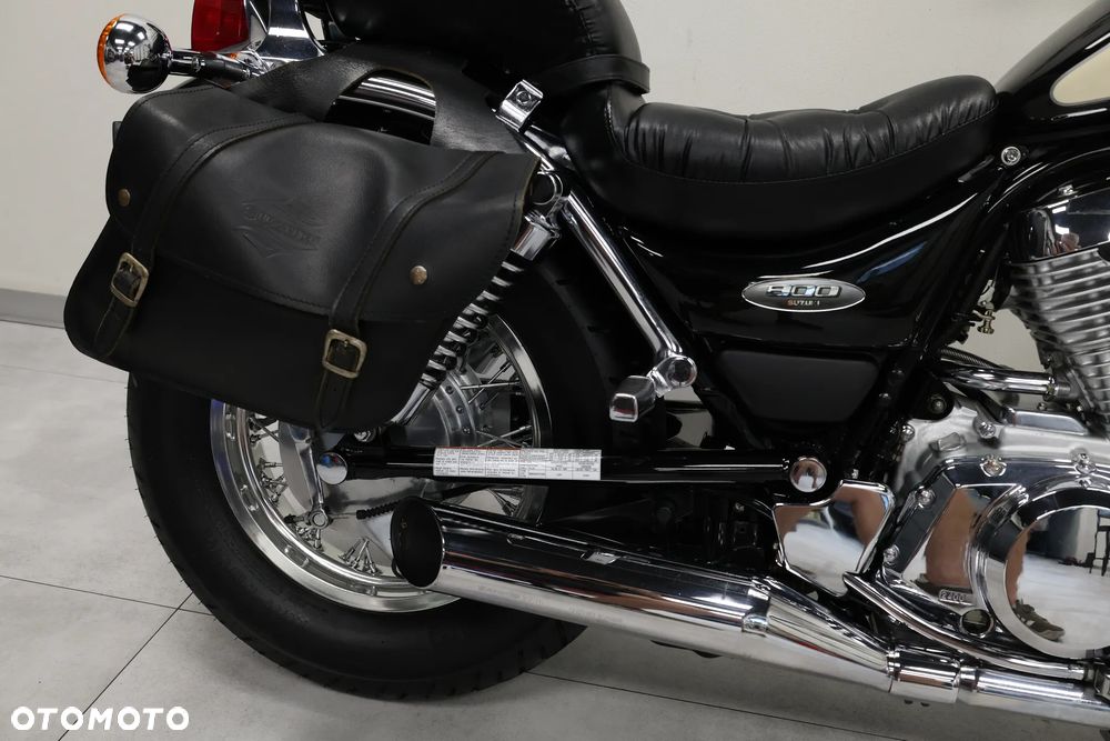 Suzuki VS - 32