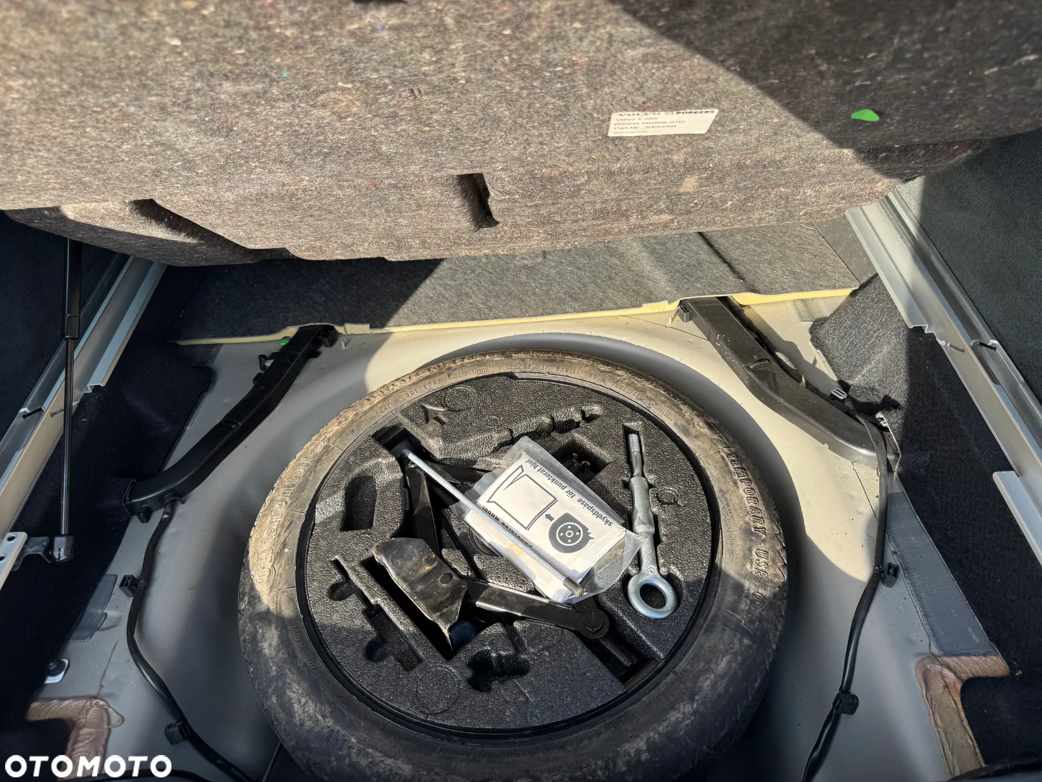 Volvo XC 70 - 21