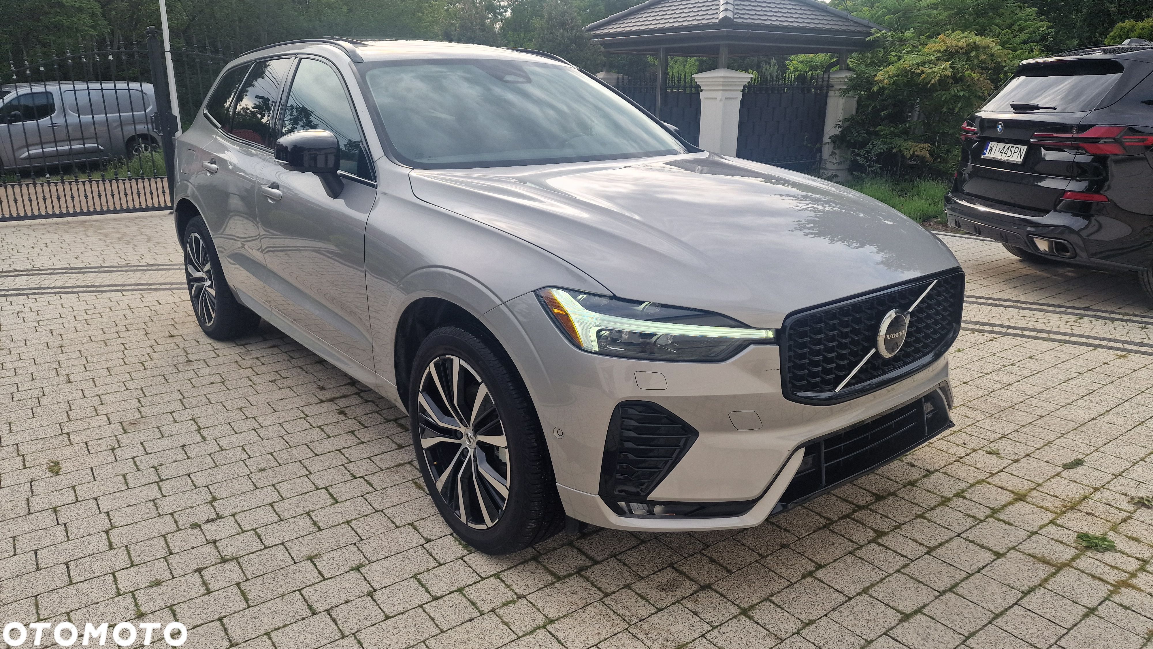 Volvo XC 60 B5 B AWD Plus Dark - 1