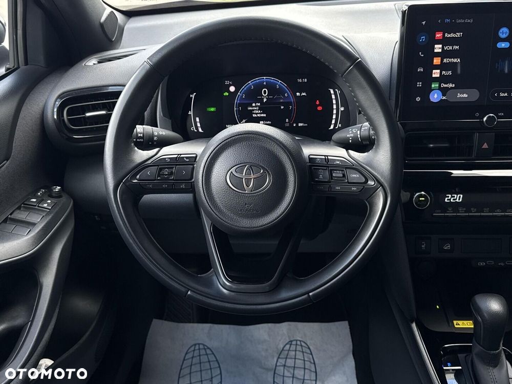 Toyota Yaris Cross Hybrid 1.5 Style AWD - 18