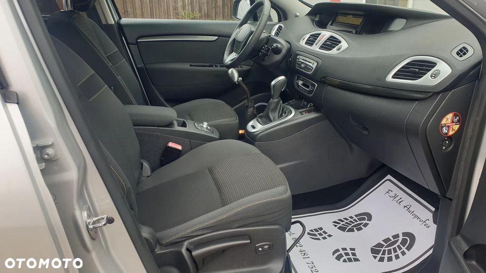 Renault Scenic - 14