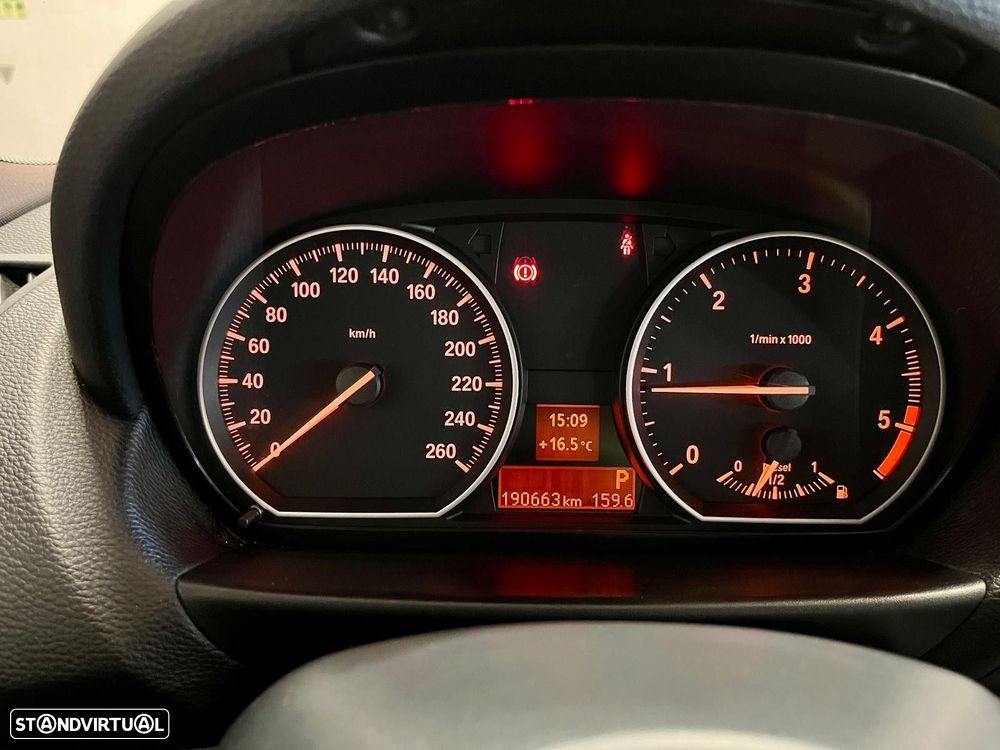 BMW 120 dA Coupe - 27