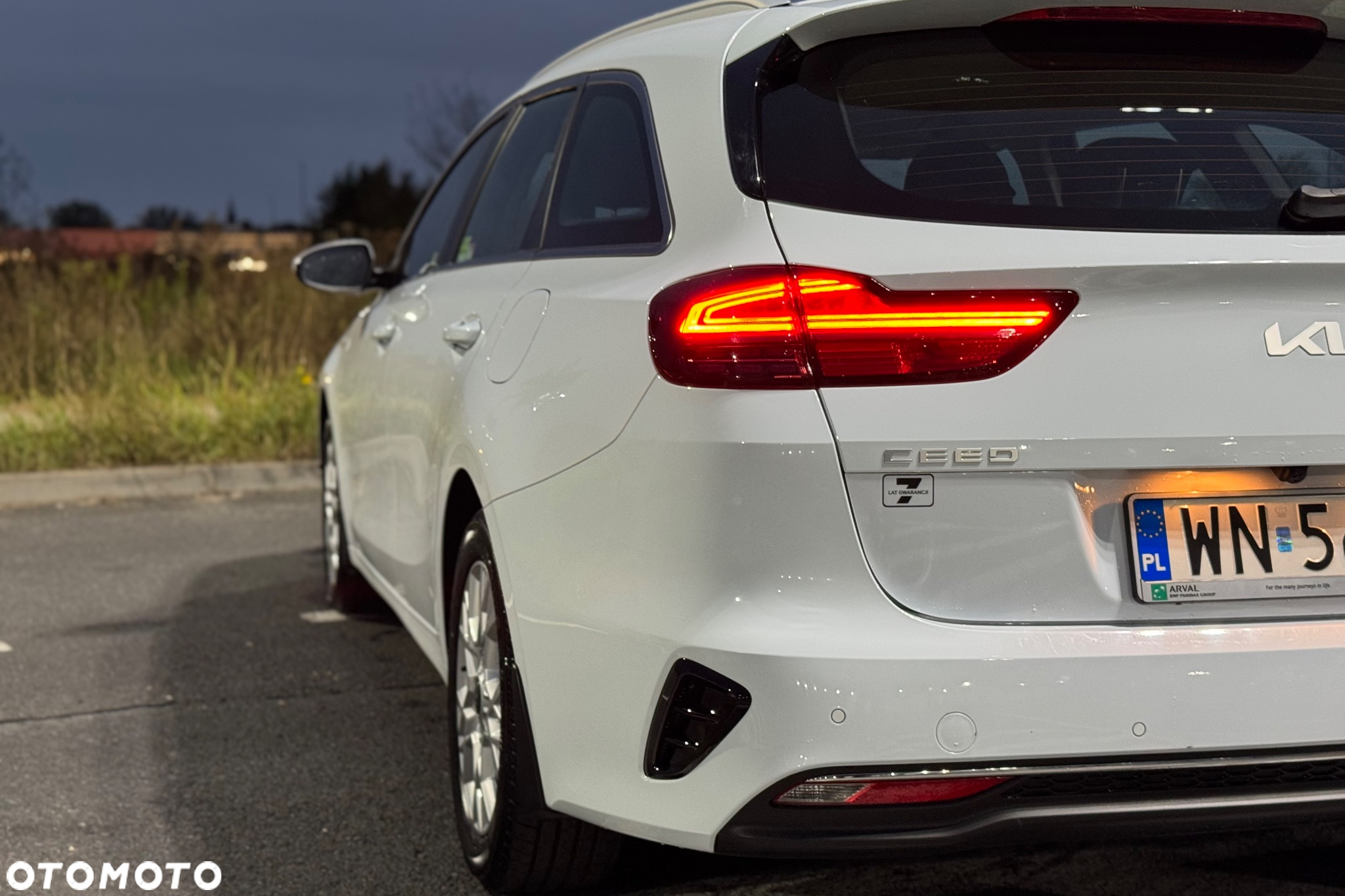 Kia Ceed 1.5 T-GDI M - 22