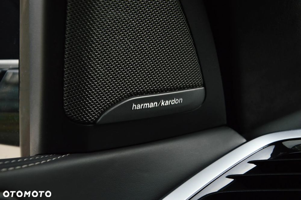 BMW X7 M50i - 25