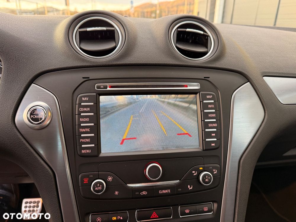 Ford Mondeo 1.6 T Titanium - 33