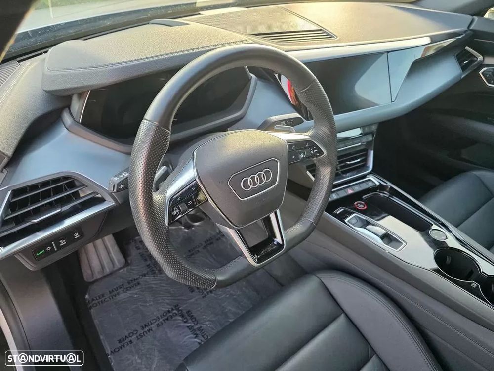 Audi e-tron GT quattro - 14