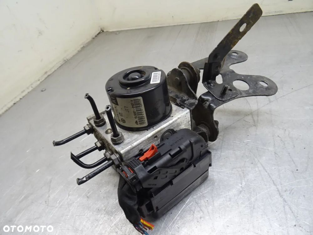 VW GOLF V 03-09 HB 3D 1.9TDI POMPA ABS 1K0614117H - 1