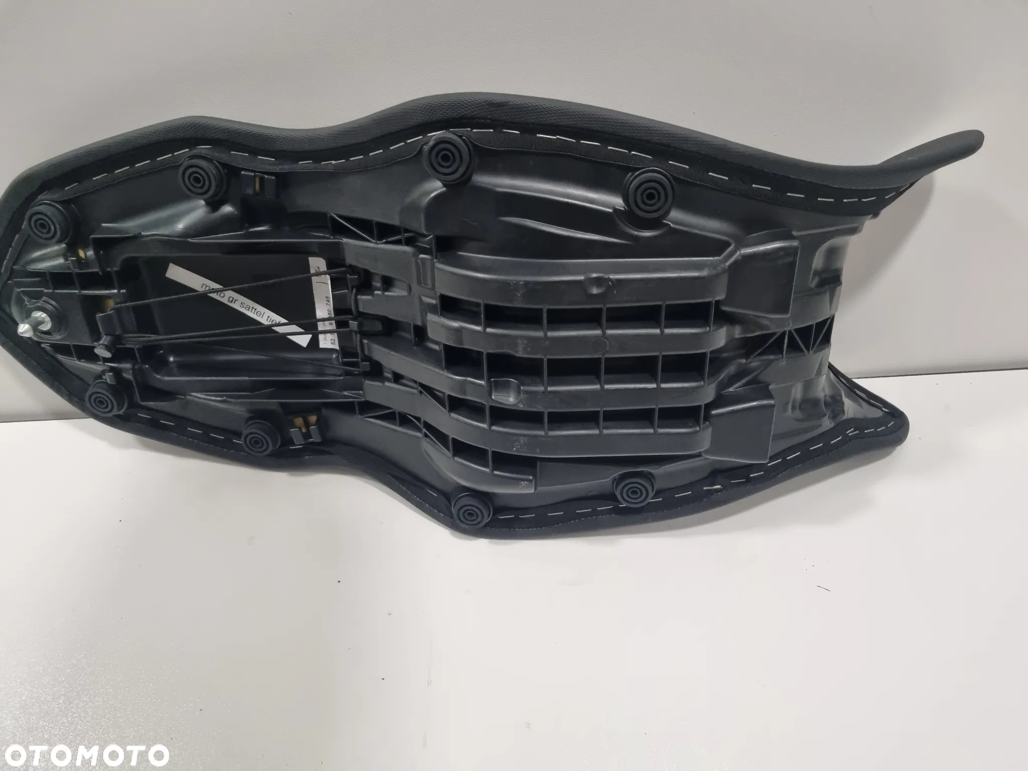 Kanapa niska BMW F 900 R/XR K83 / K84 - 2