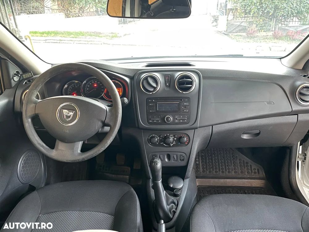 Dacia Sandero - 11
