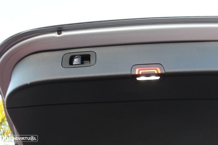 Mercedes-Benz C 300 de T 9G-TRONIC AMG Line - 51