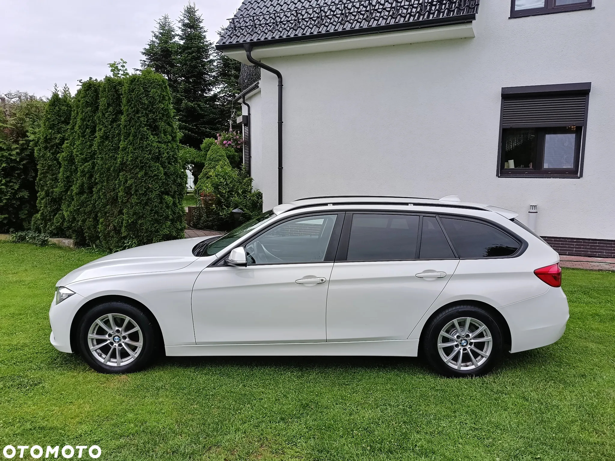 BMW Seria 3 318d Luxury Line - 2