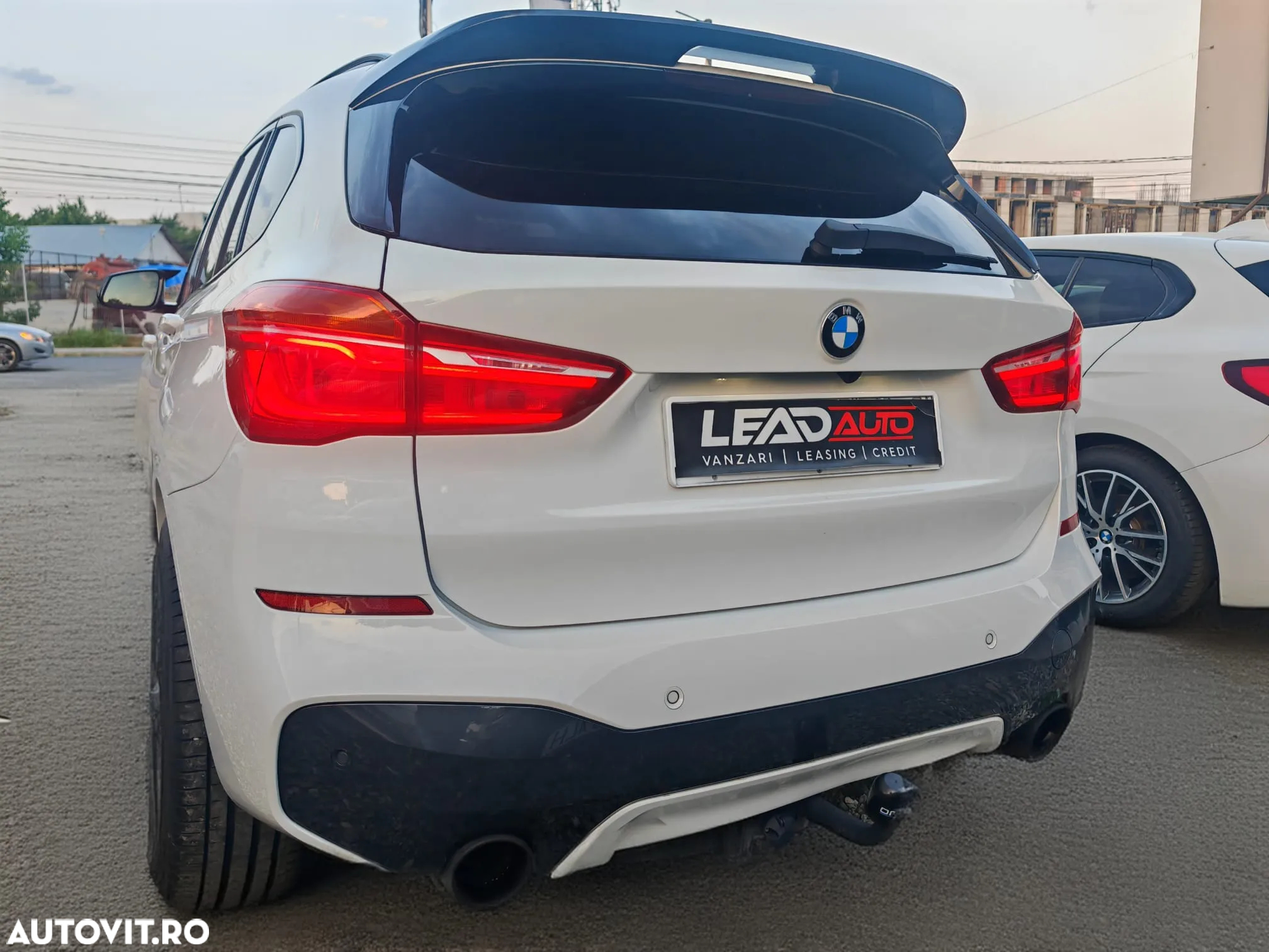 BMW X1 xDrive20i AT M Sport - 24