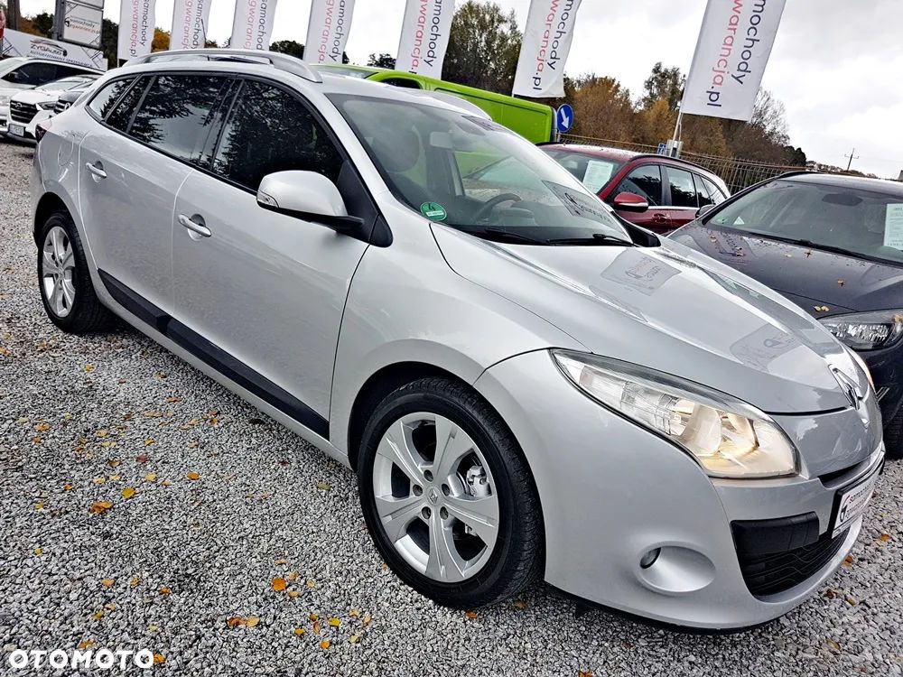 Renault Megane Grandtour 2.0 140 CVT Dynamique - 3