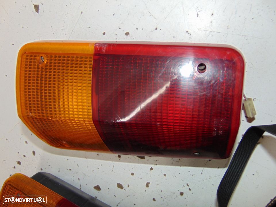 Mercedes 309,508 e outros farolins trás originais - 6