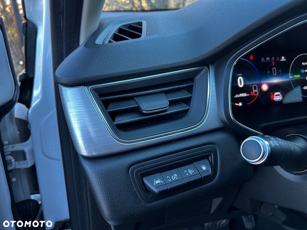 Renault Captur 1.6 E-TECH Plug-In Intens - 29