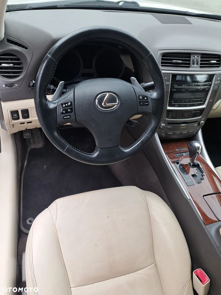 Lexus IS 250 F Sport - 6