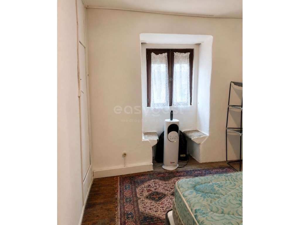 Oportunidade no Centro Histórico: Casa Rústica T2 no Centro Históri... - Grande imagem: 4/17