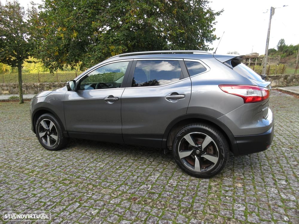 Nissan Qashqai 1.5 dCi N-Connecta 18 - 5