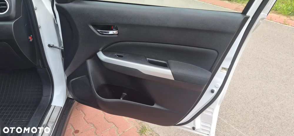 Suzuki Vitara 1.6 (4x2) Comfort+ - 12