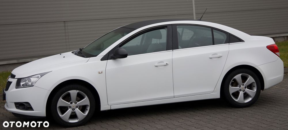 Chevrolet Cruze 1.8 LTZ - 20