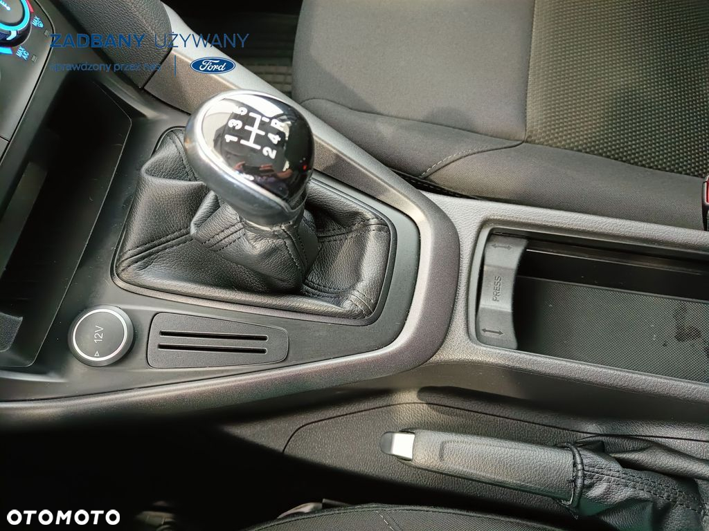 Ford Focus 1.6 Trend - 23