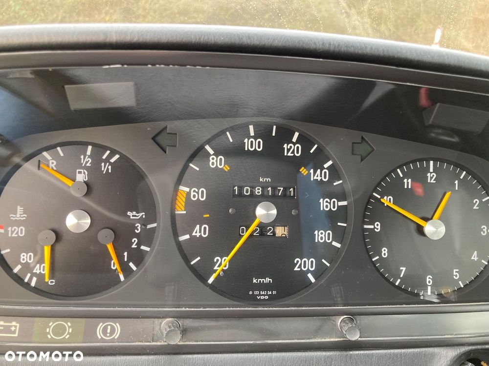Mercedes-Benz W123 - 7