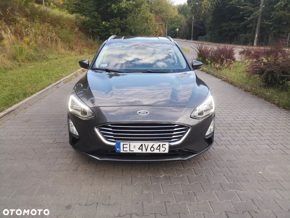 Ford Focus 2020 photo 2