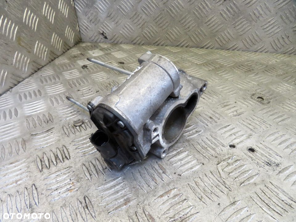 ZAWÓR EGR TRAFIC II 2.0 DCI A2C53179081 8200797706 RENAULT 2001-2014 - 4