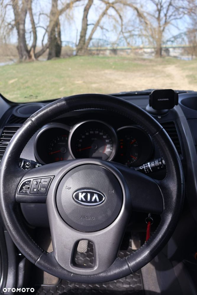 Kia Soul 1.6 CRDI M - 8