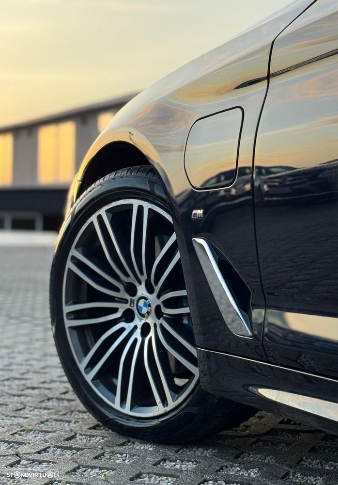 BMW 530 e iPerformance Pack M - 10