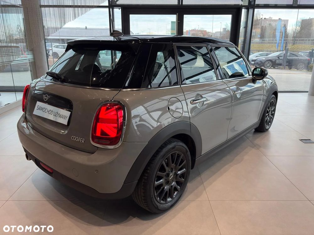 MINI Cooper Classic Trim - 6