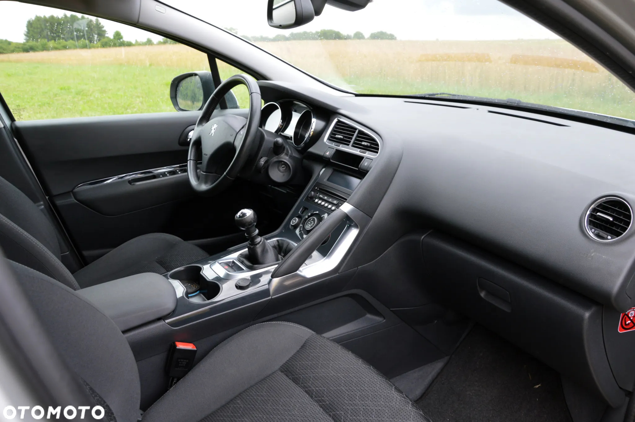 Peugeot 3008 1.2 PureTech Allure - 8